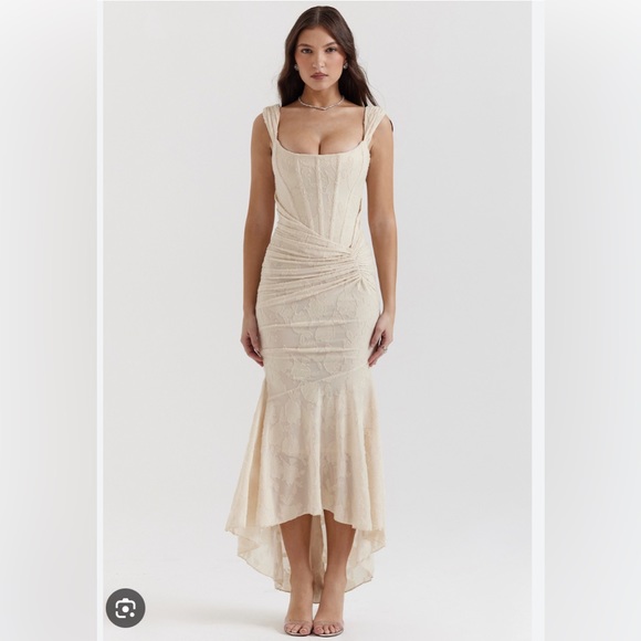 House of CB Cesca Maci Lace Dress Vintage Cream - Picture 1 of 6